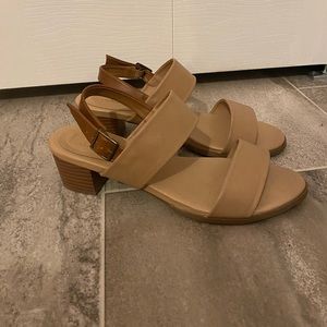 Women’s Sandals